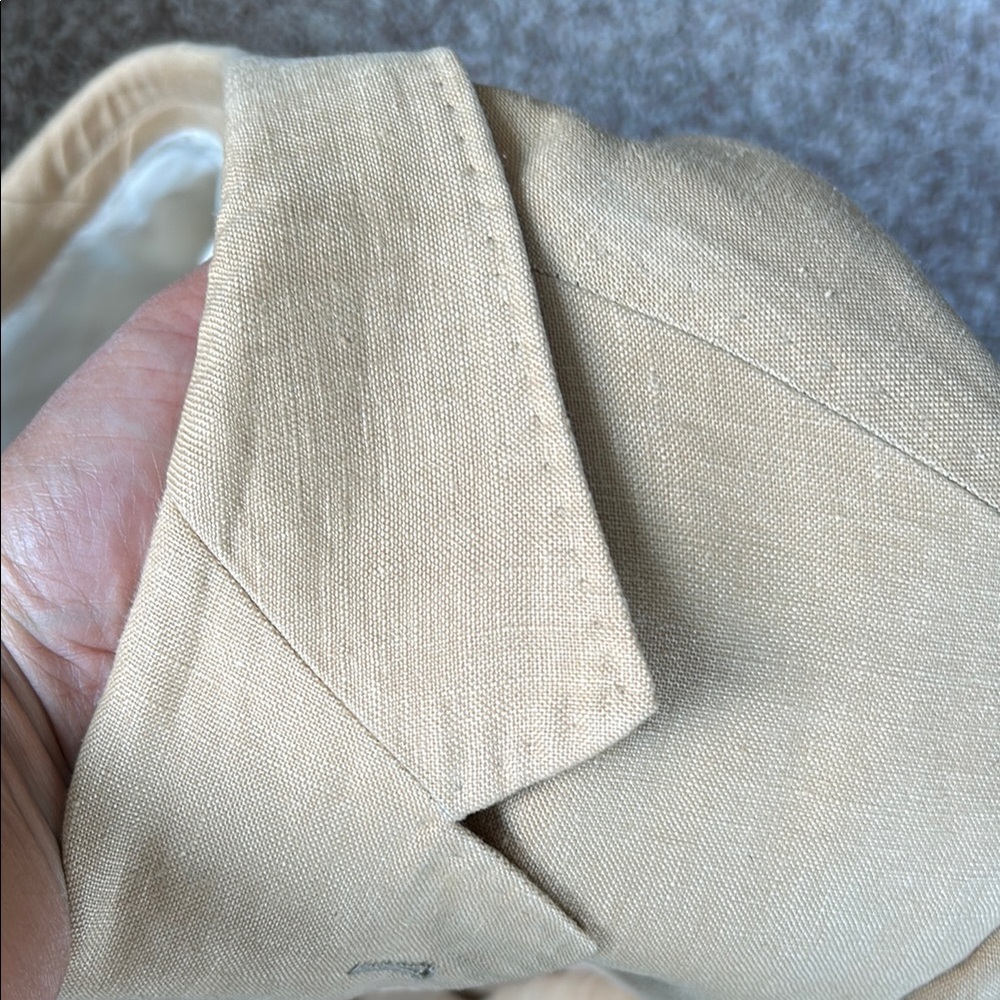 Armani Collezioni Tan Sport Coat Classic Cut - Picture 7 of 7
